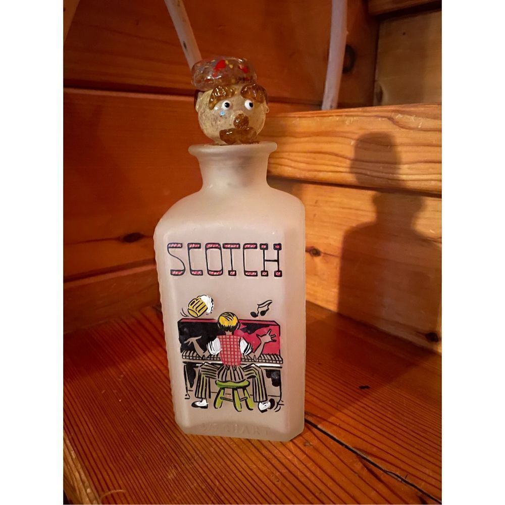 Vintage Scotch Bottle Decanter Piano Player Fifties barware